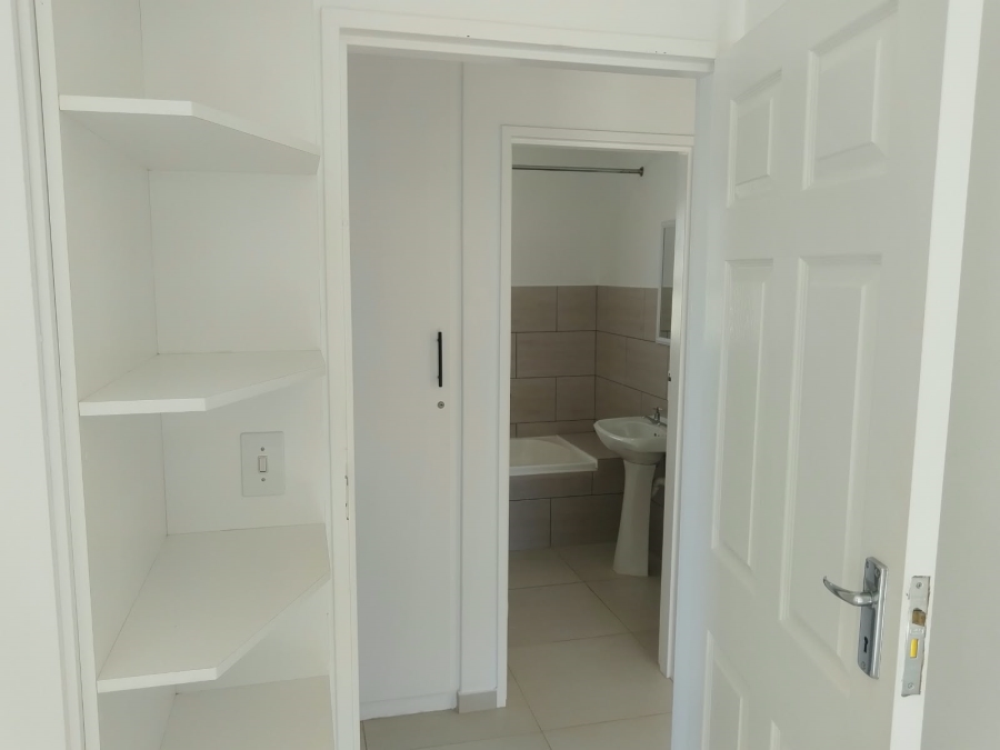 To Let 3 Bedroom Property for Rent in Silverglade Western Cape
